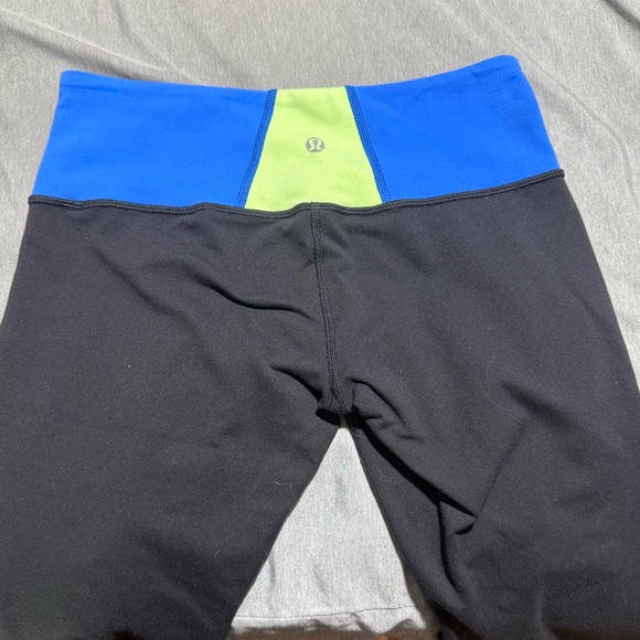 🍋 Lululemon Embody Crop *Full-On Luon - Picture 6 of 8